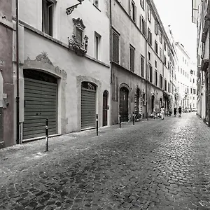 Old Monserrato In Campo De' Fiori Apartment